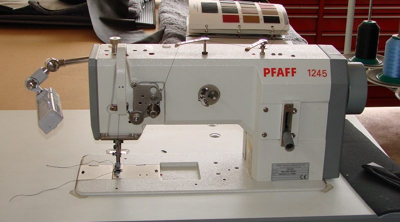 Где купить промышленную швейную машину в России и как организовать цех