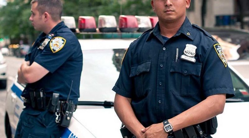 Роберт Сноу: полицейский вспомнивший жизнь художника XIX века