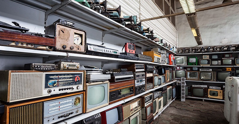 Легенды бытовой техники 90-х и нулевых: от DOS-компьютеров до видеомагнитофонов